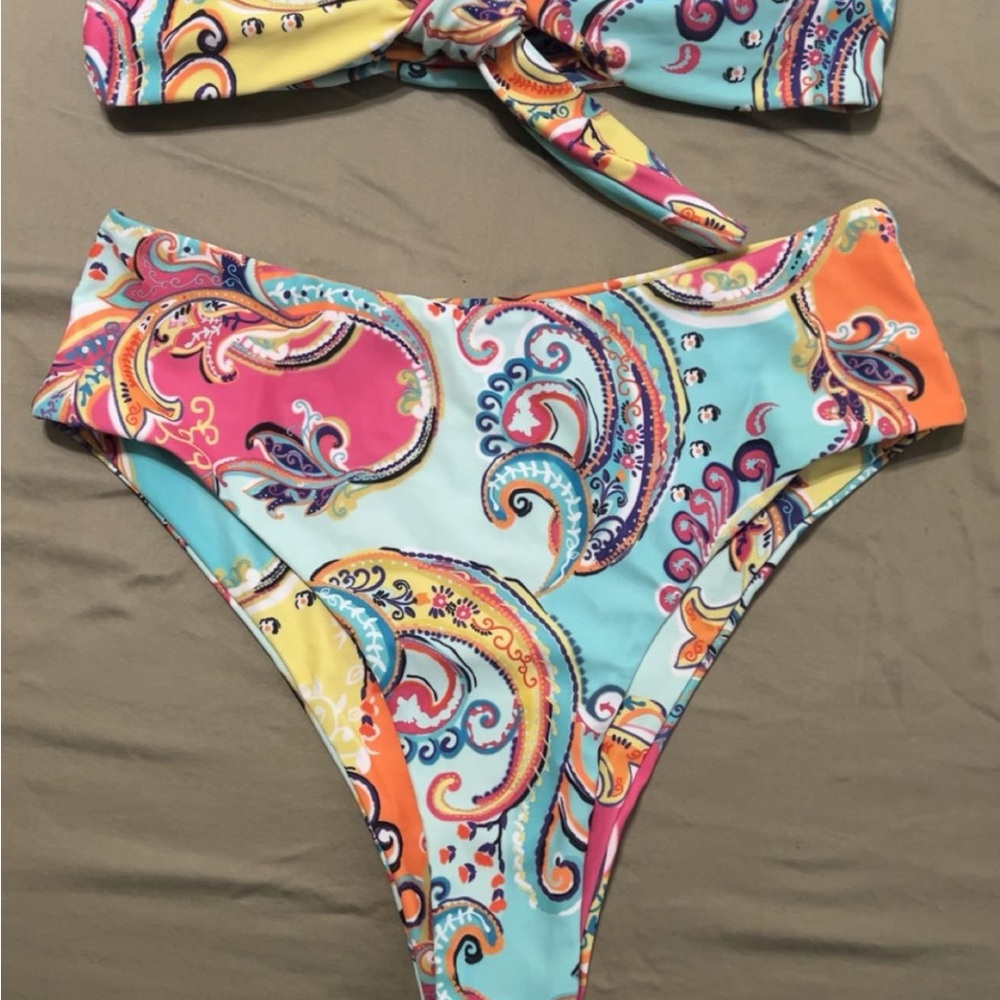 Colorful Paisley Bikini - Multicolor
